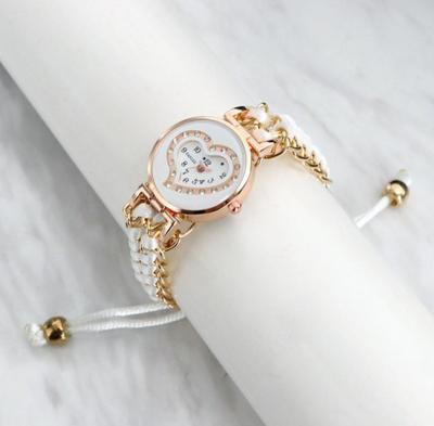 Women's Heart-Shaped Bracelet Watch Red White Blue Brown Turquoise